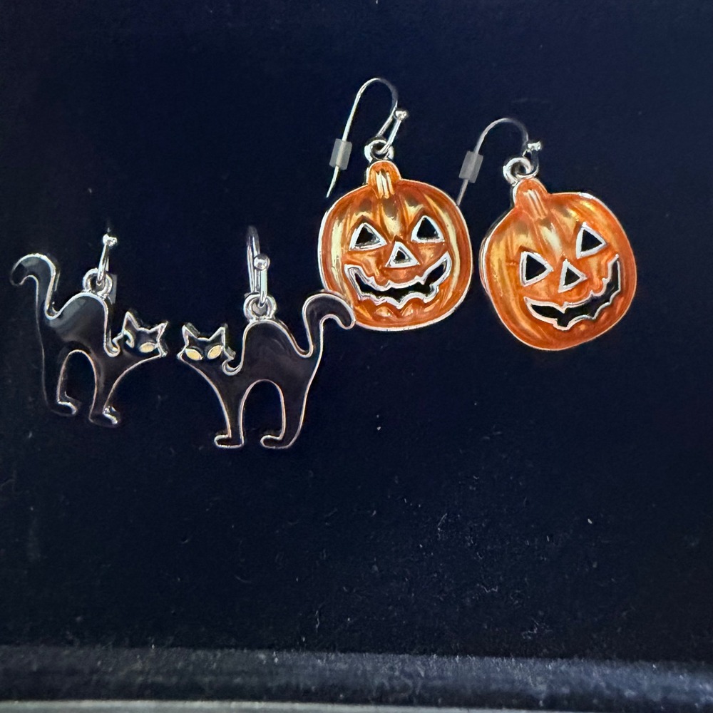 GVS Halloween Earring Set Black Cat and Orange Pumpkin Enamel Dangle Earrings